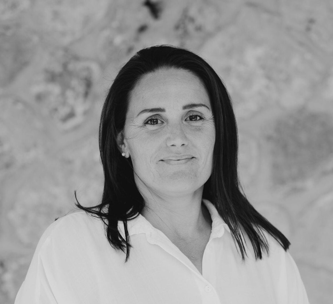 Davinia Artilnaran hospitality scaled e1727772169546